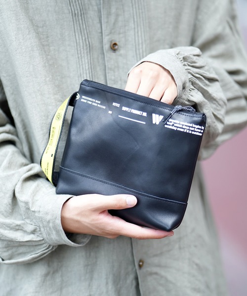 WEEKEND(ER) ウィークエンダー REAL LEATHER POUCH（ポーチ