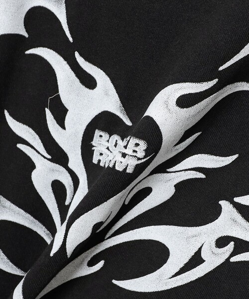 BEAMS T（ビームスティー）の「BOILER ROOM / Tribal LS T-Shirt Black