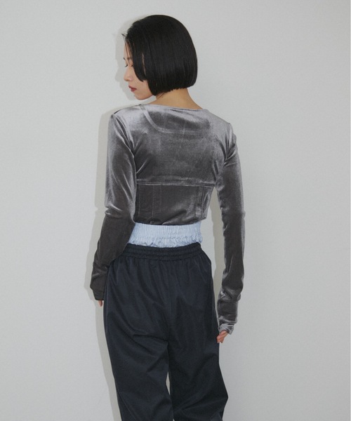 duei（デュイ）の「スクエアネックベロアコルセットトップス（Tシャツ/カットソー・レディース・グレー/ブラック・FREE）」の20枚目の写真