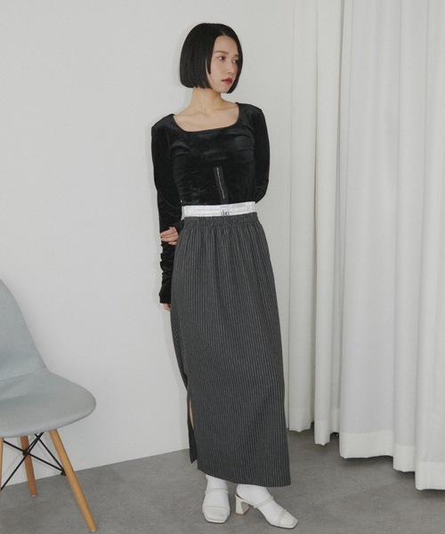 スクエアネックベロアコルセットトップス（Tシャツ/カットソー）｜duei