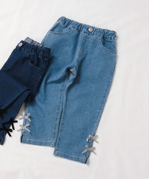 apres les cours（アプレレクール）の「【WEB限定】サイドリボンデニムパンツ（デニムパンツ・キッズ・サックスブルー/ネイビー・80/90/100/110/120/130/140）」の2枚目の写真