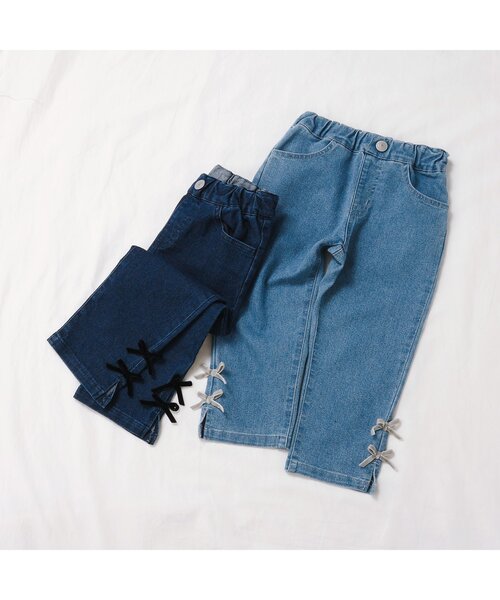 apres les cours（アプレレクール）の「【WEB限定】サイドリボンデニムパンツ（デニムパンツ・キッズ・サックスブルー/ネイビー・80/90/100/110/120/130/140）」の3枚目の写真