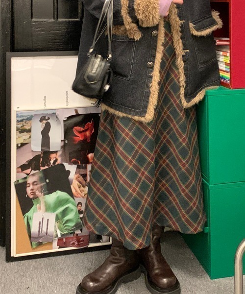 GEMEDA(ジェメダ)の「チェックスカート(スカート・レディース・ダークグリーン/ネイビー・M)」の22枚目の写真