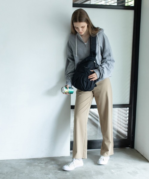 and it_（アンドイット）の「スニーカー（スニーカー・レディース・ブラック×ブラック/グレー/アイボリー/ブラック・M/L）」の6枚目の写真