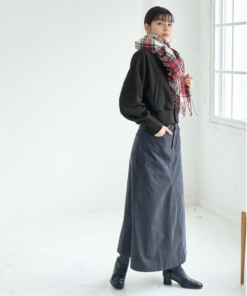 ROPE' PICNIC（ロペピクニック）の「バック刺繍カットスタジャン（スタジャン・レディース・ブラック/キナリ・38）」の3枚目の写真