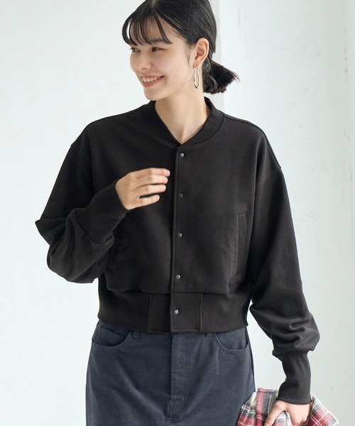 ROPE' PICNIC（ロペピクニック）の「バック刺繍カットスタジャン（スタジャン・レディース・ブラック/キナリ・38）」の5枚目の写真