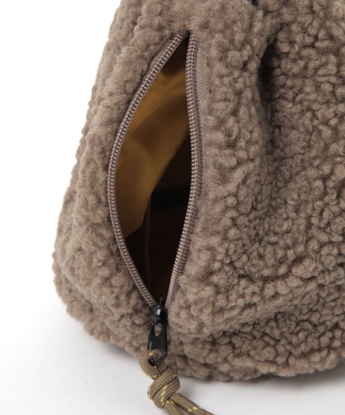 studio CLIP（スタディオクリップ）の「ボア巾着バッグ（ハンドバッグ・レディース・ブラウン/ベージュ・FREE）」の11枚目の写真