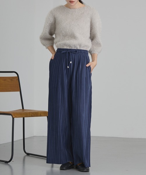 Bou Jeloud（ブージュルード）の「ベロアランダムプリーツパンツ（その他パンツ・レディース・ブルー/ブラック/ベージュ・FREE）」の11枚目の写真