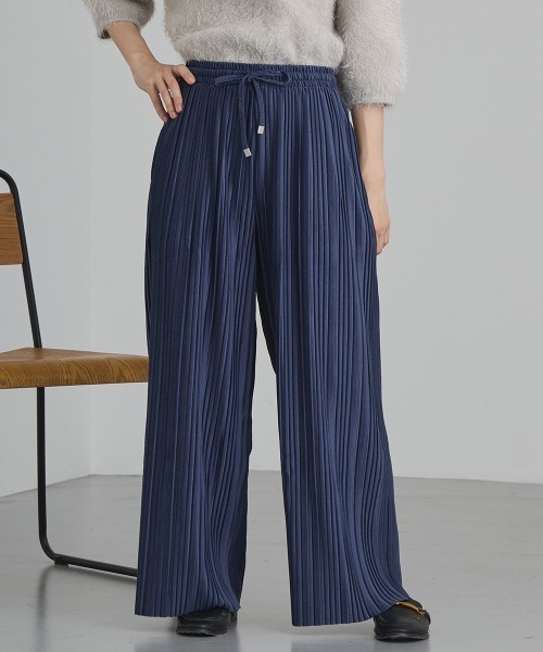 Bou Jeloud（ブージュルード）の「ベロアランダムプリーツパンツ（その他パンツ・レディース・ブルー/ブラック/ベージュ・FREE）」の12枚目の写真