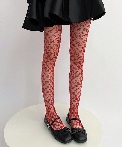 c.u.l（シーユーエル）の「ジオメトリック柄 カラー網タイツ ストッキング cula1041（タイツ/ストッキング・レディース・グレー/ブラック/パープル/ホワイト/レッド/グリーン・FREE）」の6枚目の写真