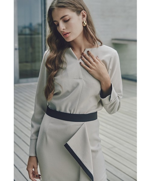 PINKY&DIANNE（ピンキーアンドダイアン）の「◆[URBAN PRECIOUS] フラノストレッチブラウス（シャツ/ブラウス・レディース・グレー/ベージュ・38）」の3枚目の写真