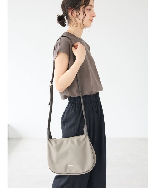 CRAFT STANDARD BOUTIQUE（クラフトスタンダードブティック）の「バープレートショルダーバッグ（ショルダーバッグ・レディース・グレー・FREE）」の4枚目の写真