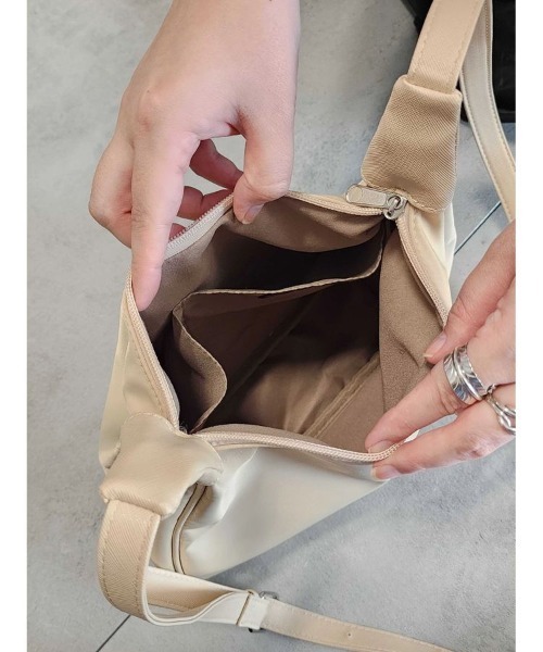 CRAFT STANDARD BOUTIQUE（クラフトスタンダードブティック）の「バープレートショルダーバッグ（ショルダーバッグ・レディース・グレー・FREE）」の12枚目の写真