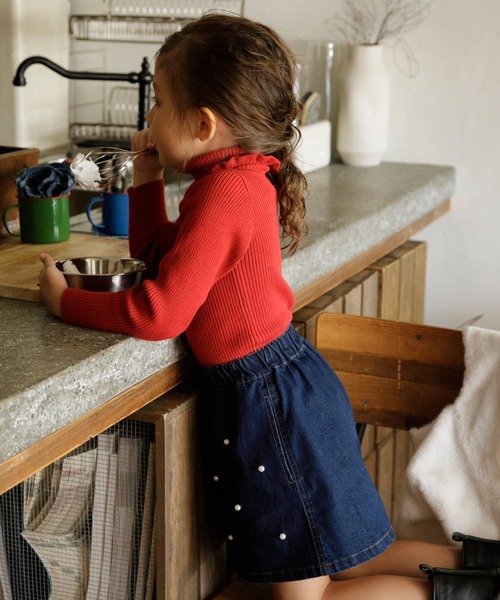 BRANSHES（ブランシェス）の「タートルネックリブニット（ニット/セーター・キッズ・レッド/アイボリー/その他/ブラック・120/100/140/130/150/110）」の9枚目の写真