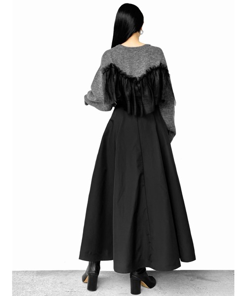 LVEU.（ラブユ.）の「【LVEU.】チュールフリルドッキングニット(Ai select) / トップス ニット セーター フリル 異素材 ドッキング チュール 切替 オーバー クルーネック 長袖 ブラック チャコール（ニット/セーター・レディース・ブラック/チャコールグレー・FREE）」の9枚目の写真