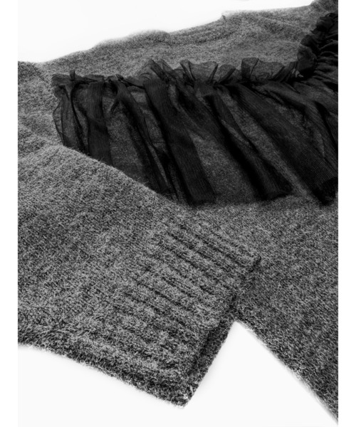 LVEU.（ラブユ.）の「【LVEU.】チュールフリルドッキングニット(Ai select) / トップス ニット セーター フリル 異素材 ドッキング チュール 切替 オーバー クルーネック 長袖 ブラック チャコール（ニット/セーター・レディース・ブラック/チャコールグレー・FREE）」の20枚目の写真