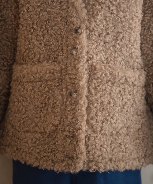 nugu Vネックボアジャケット BLACK beige nugu Vネックボアジャケット BLACK beige