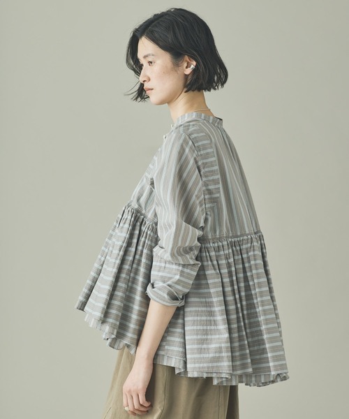 Curensology（カレンソロジー）の「Curensology(カレンソロジー)/ストライプレイヤードギャザーブラウス（シャツ/ブラウス・レディース・ブルー/サックスブルー/ブラック/グレー・FREE）」の10枚目の写真
