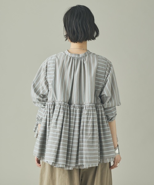 Curensology（カレンソロジー）の「Curensology(カレンソロジー)/ストライプレイヤードギャザーブラウス（シャツ/ブラウス・レディース・ブルー/サックスブルー/ブラック/グレー・FREE）」の11枚目の写真