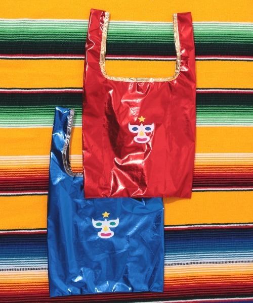 チチカカ（チチカカ）の「メタリックルチャエコバッグ（エコバッグ/サブバッグ・レディース・レッド/ブルー・FREE）」の5枚目の写真