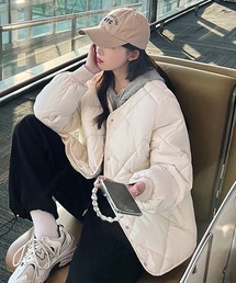 by LEGNA(バイレグナ)の中綿入りノーカラーキルティングジャケット(ノーカラージャケット)