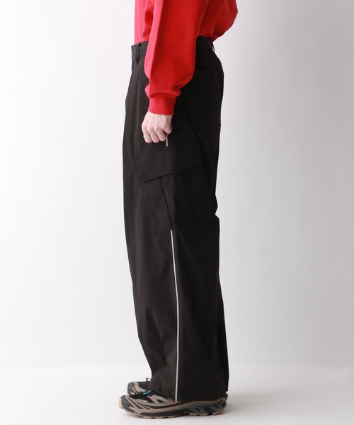 RAGEBLUE（レイジブルー）の「サイドライン/ナイロンワイドカーゴパンツ【セットアップ対応】（カーゴパンツ・メンズ・グレー/ブラック/ホワイト・LARGE/MEDIUM/SMALL）」の18枚目の写真