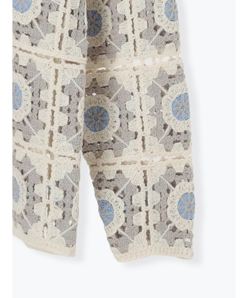 ehka sopo(エヘカソポ)の「かぎ針風プルオーバー(ニット/セーター・レディース・ブラック/グレー/キナリ・F)」の17枚目の写真