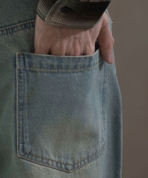LUCY（ルーシー）の「LUCY/ボタンフライローライズフレアデニム（デニムパンツ・メンズ・ブラック系3/スカイブルー・LARGE/MEDIUM）」の6枚目の写真
