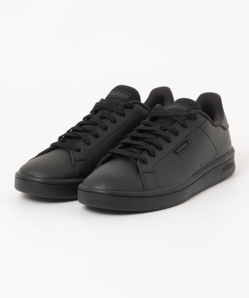 adidas(アディダス)の「【adidas】 URBAN COURT M(スニーカー・メンズ・ブラック×ブラック・25.0cm/25.5cm/26.0cm/26.5cm/27.0cm/27.5cm/28.0cm/29.0cm)」の1枚目の写真