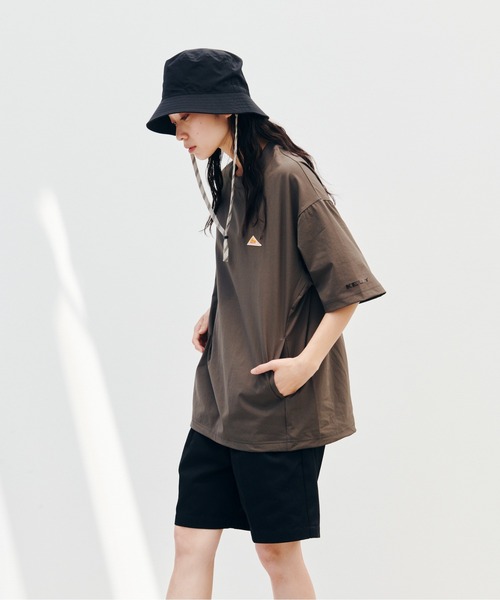 KELTY（ケルティ）の「ラッシュ コンフォート S/S ティーシャツ（Tシャツ/カットソー・レディース・ブラック/ベージュ/チャコールグレー/ブルー・M/L/XL/S）」の13枚目の写真