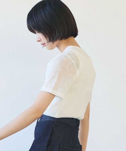 bulle de savon(ビュルデサボン)の「△hana×mesh ジャガード 半袖プルオーバー(Tシャツ/カットソー・レディース・カーキ/チャコールグレー/ホワイト/キナリ・FREE)」の7枚目の写真
