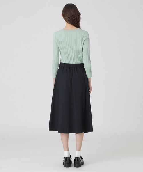 BLUE LABEL CRESTBRIDGE（ブルーレーベルクレストブリッジ）の「サイロスパンクリアツイルパーシャルスカート（スカート・レディース・ベージュ/イエロー/ダークネイビー・36/38）」の22枚目の写真