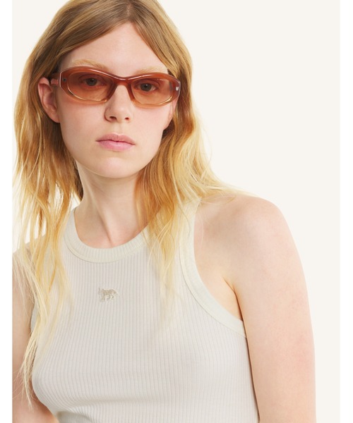 Maison Kitsune（メゾンキツネ）の「BABY FOX PATCH RIBBED TANK TOP（タンクトップ・レディース・ネイビー/ライトピンク/ライトグレー/アイボリー・XS/S/M/L/XL）」の10枚目の写真