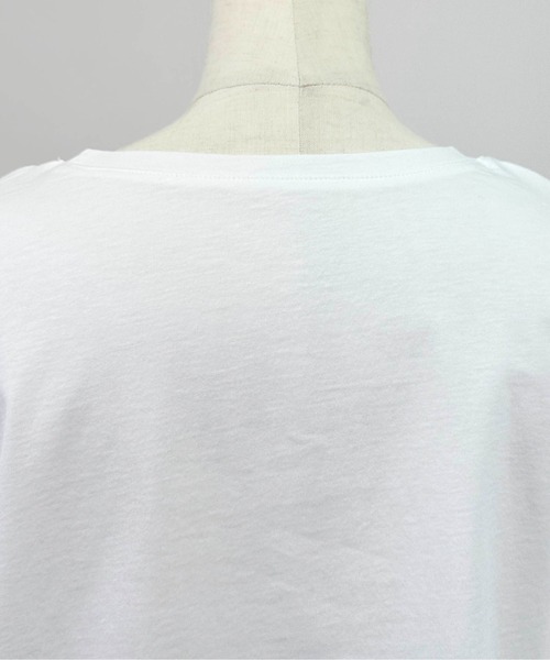 LUGIVA(ルギヴァ)の「エンボスロゴTシャツ(Tシャツ/カットソー・レディース・オフホワイト/ブラック・M)」の21枚目の写真