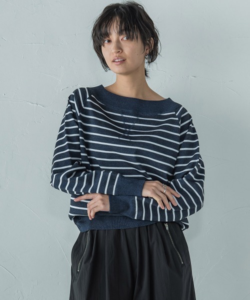 MAYSON GREY(メイソングレイ)の「Vガゼットドルマンニットプルオーバー≪手洗い可能≫(ニット/セーター・レディース・ブルー系その他/ライトグレー/ブルー/ホワイト/レッド系その他・M)」の4枚目の写真
