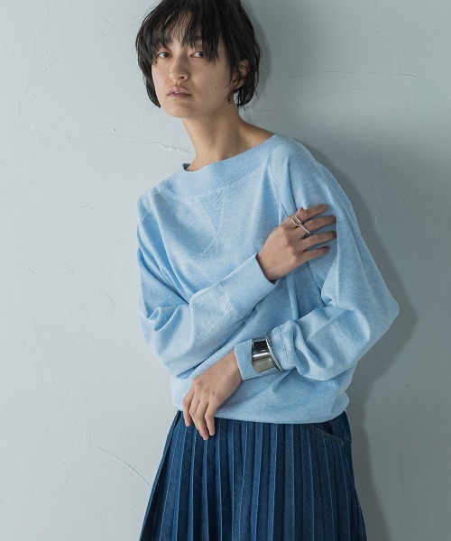 MAYSON GREY(メイソングレイ)の「Vガゼットドルマンニットプルオーバー≪手洗い可能≫(ニット/セーター・レディース・ブルー系その他/ライトグレー/ブルー/ホワイト/レッド系その他・M)」の3枚目の写真