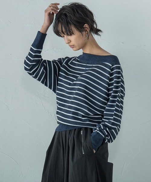 MAYSON GREY(メイソングレイ)の「Vガゼットドルマンニットプルオーバー≪手洗い可能≫(ニット/セーター・レディース・ブルー系その他/ライトグレー/ブルー/ホワイト/レッド系その他・M)」の8枚目の写真