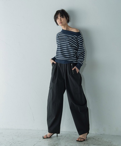 MAYSON GREY(メイソングレイ)の「Vガゼットドルマンニットプルオーバー≪手洗い可能≫(ニット/セーター・レディース・ブルー系その他/ライトグレー/ブルー/ホワイト/レッド系その他・M)」の11枚目の写真