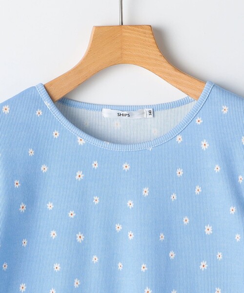 SHIPS(シップス)の「SHIPS KIDS:140~150cm / フラワー テキスタイル 半袖 TEE(Tシャツ/カットソー・キッズ・オフホワイト/ライトブルー・150/140)」の3枚目の写真