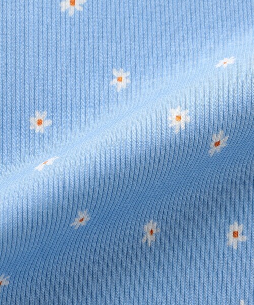 SHIPS(シップス)の「SHIPS KIDS:140~150cm / フラワー テキスタイル 半袖 TEE(Tシャツ/カットソー・キッズ・オフホワイト/ライトブルー・150/140)」の7枚目の写真