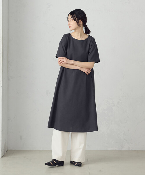 COMME CA ISM（コムサイズム）の「デイリーリラックスワンピース ナチュラル（ワンピース・レディース・ブラウン/ネイビー/オリーブ/マスタード・LARGE/MEDIUM）」の10枚目の写真