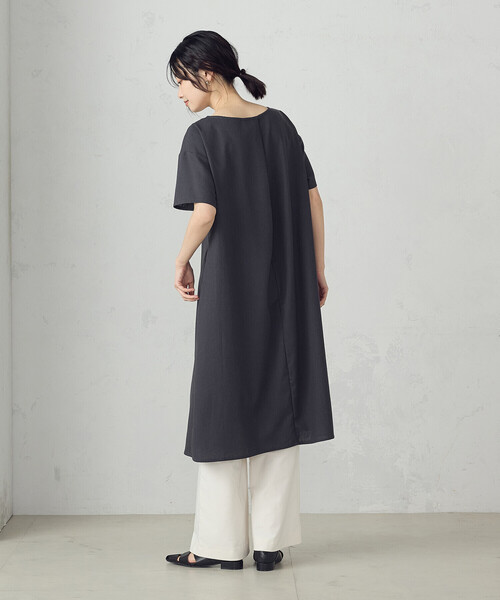 COMME CA ISM（コムサイズム）の「デイリーリラックスワンピース ナチュラル（ワンピース・レディース・ブラウン/ネイビー/オリーブ/マスタード・LARGE/MEDIUM）」の12枚目の写真