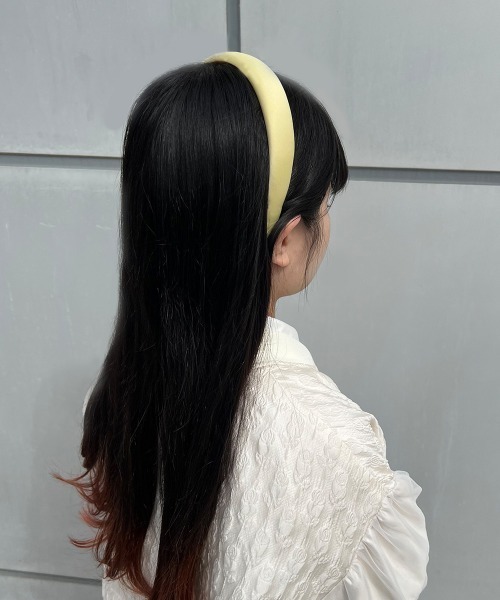 F i.n.t（フィント）の「【7色展開】サテンカチューシャ/fint　フィント（カチューシャ・レディース・ミント/イエロー/ボルドー/ピンク/ダークグリーン/ブラック/ラベンダー・FREE）」の5枚目の写真