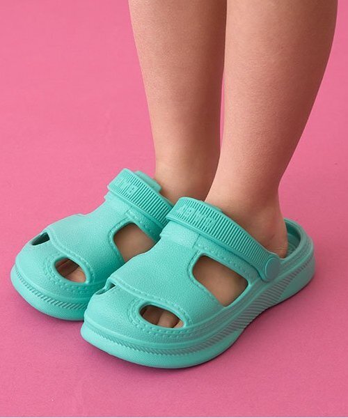 Lycee mine(リセマイン)の「【フロントカバーで安心】EVAサンダル(サンダル・キッズ・オフホワイト/ライトピンク/エメラルド/ブラック/イエロー/グリーン系その他・15cm/16cm/14cm/18cm/17cm)」の4枚目の写真