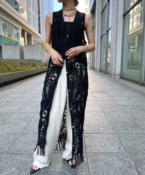 【送料込】BALENCIAGA★Blackletter Script Hybrid ワンピース ホワイト の ウィメンズ Blackletter Script オーバーサイズ T