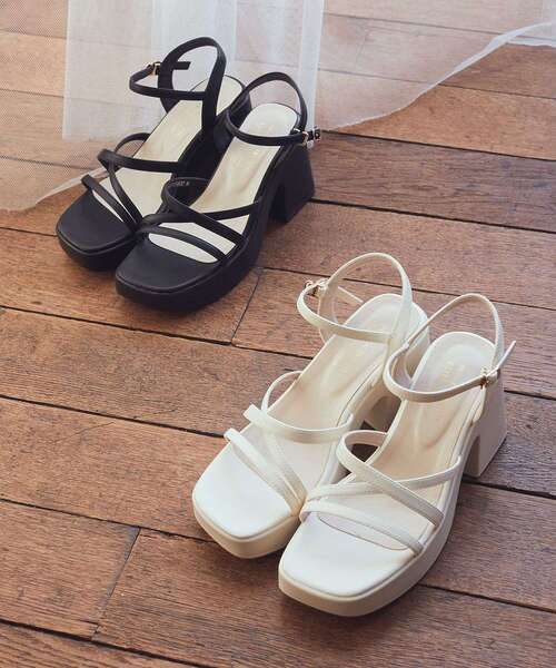 ORiental TRaffic（オリエンタルトラフィック）の「ORiental TRaffic ストラップサンダル（サンダル・レディース・アイボリー/ブラック・S/M/L）」の5枚目の写真