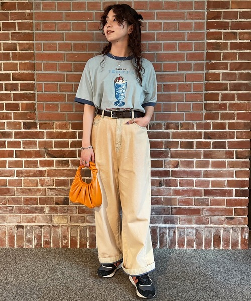 希少！限定！M！ホワイト！デプス×バスブリゲード ダブルネーム ロゴ Tシャツ 希少！限定！M！ホワイト！デプス×バスブリゲード ダブルネーム