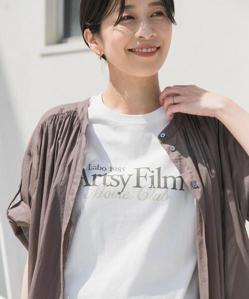 URBAN RESEARCH DOORS（アーバンリサーチドアーズ）の「MIXロゴプリントTシャツ（Tシャツ/カットソー・レディース・ホワイト系その他/グレー系その他/オフホワイト・MEDIUM）」の5枚目の写真