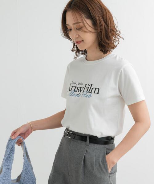 URBAN RESEARCH DOORS（アーバンリサーチドアーズ）の「MIXロゴプリントTシャツ（Tシャツ/カットソー・レディース・ホワイト系その他/グレー系その他/オフホワイト・MEDIUM）」の16枚目の写真