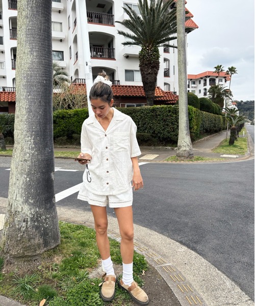 ROXY（ロキシー）の「BISOUS FANCY SHIRT／ロキシーリネンクロシェ半袖シャツ（シャツ/ブラウス・レディース・ホワイト・X-SMALL/MEDIUM/SMALL）」の12枚目の写真